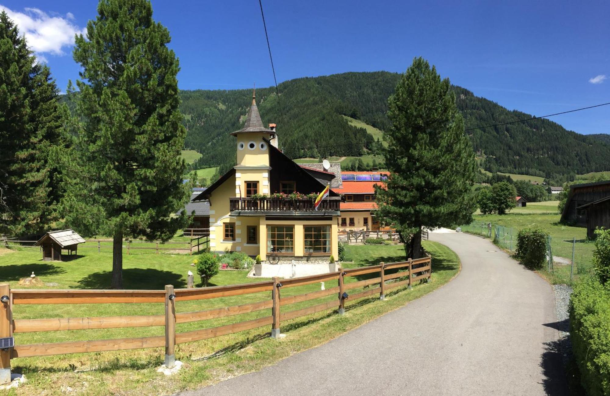 Gurkhof Ferienwohnungen Gnesau Exterior photo